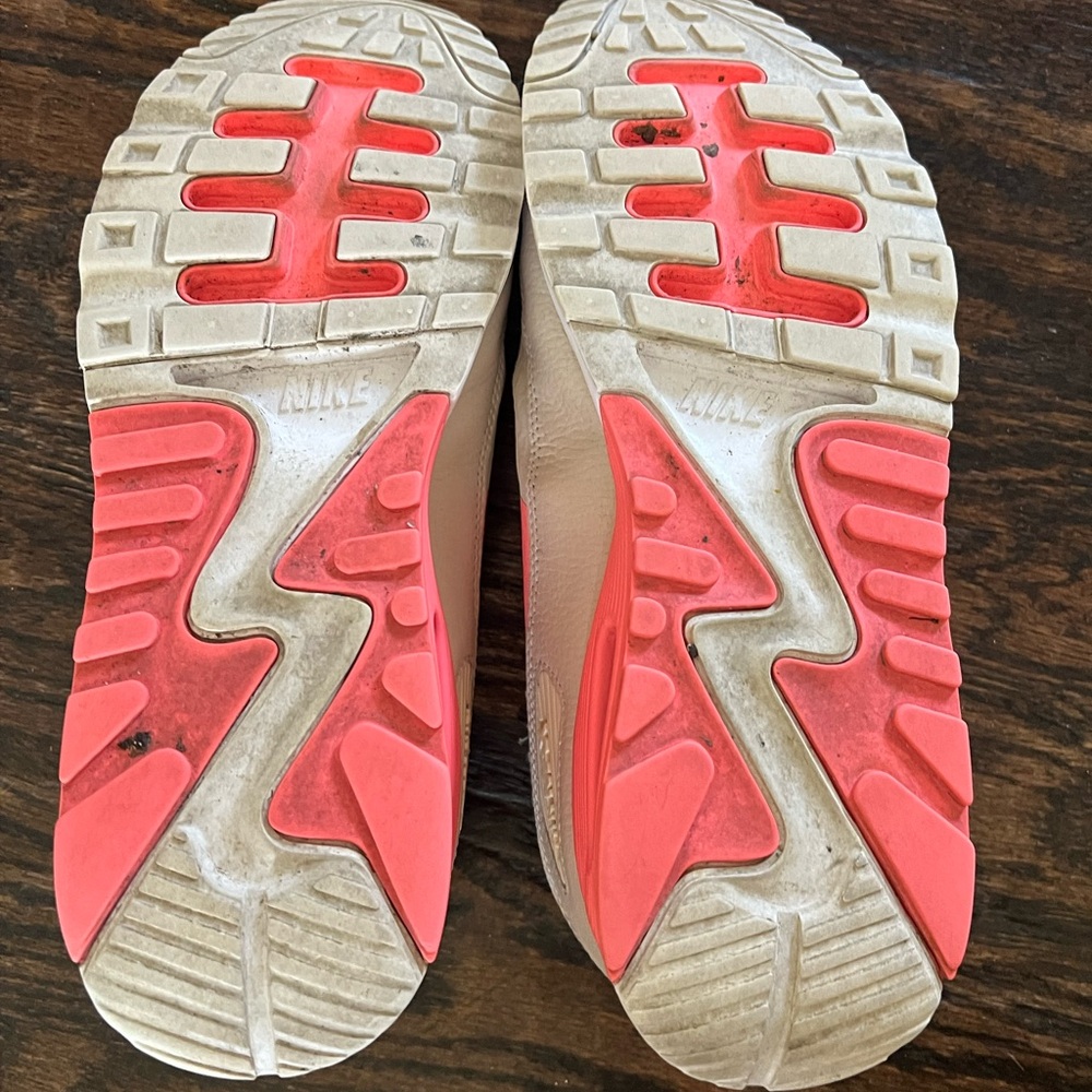 Nike Air Max Women's Sneakers - Beige and Coral - Picture 4 of 4